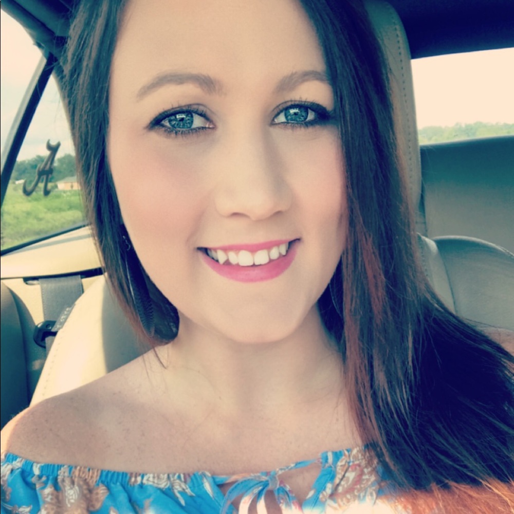 Meet your Posher, Crystal